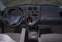 /album/opel-vivaro/a41930575-3-644x461-mercedes-benz-v-osztaly-vito-mercedes-jpg/